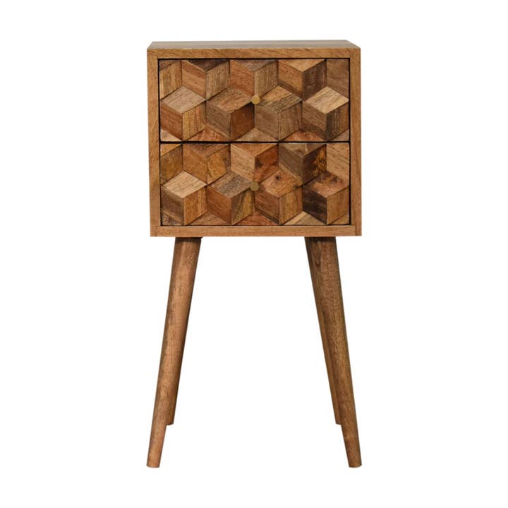 Table de chevet Mini Cube sculpté à 2 tiroirs en finition chêne-ish pour la vente par Artisan Furniture