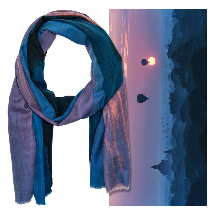 Écharpe Marino en cachemire/Superfine - Bagan In Blue pour la vente par Wanderborn