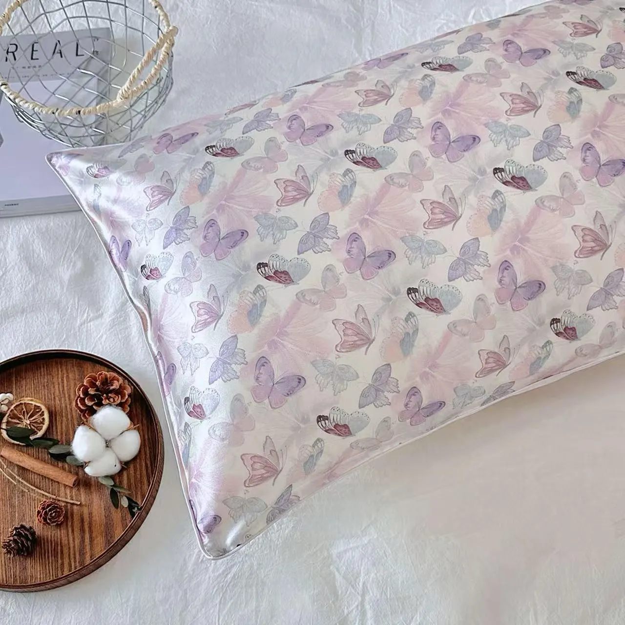 Lian Collection - Wholesale Bedding pillowcase/sham - Butterfly Mulberry Silk Pillowcase with Scrunchie3