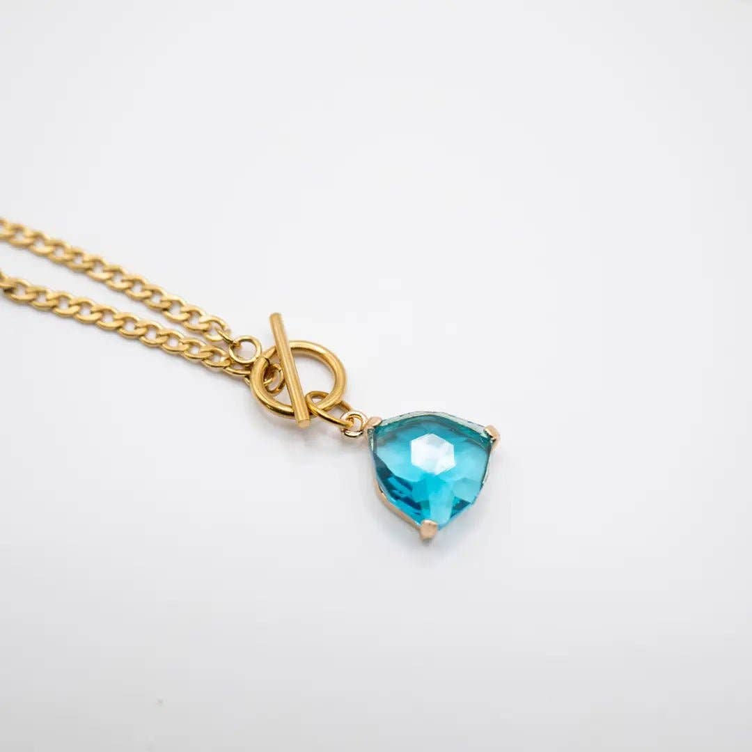 OE! - Wholesale Pendant/Charm Necklace - LIGHTS – GOLD CHAIN NECKLACE WITH PENDANT2