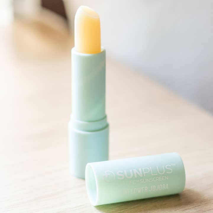 SUNPLUS - Wholesale Lip Balm - Superfood Lip Balm SPF 25 - Sunflower + Jojoba (Honey Vanilla)