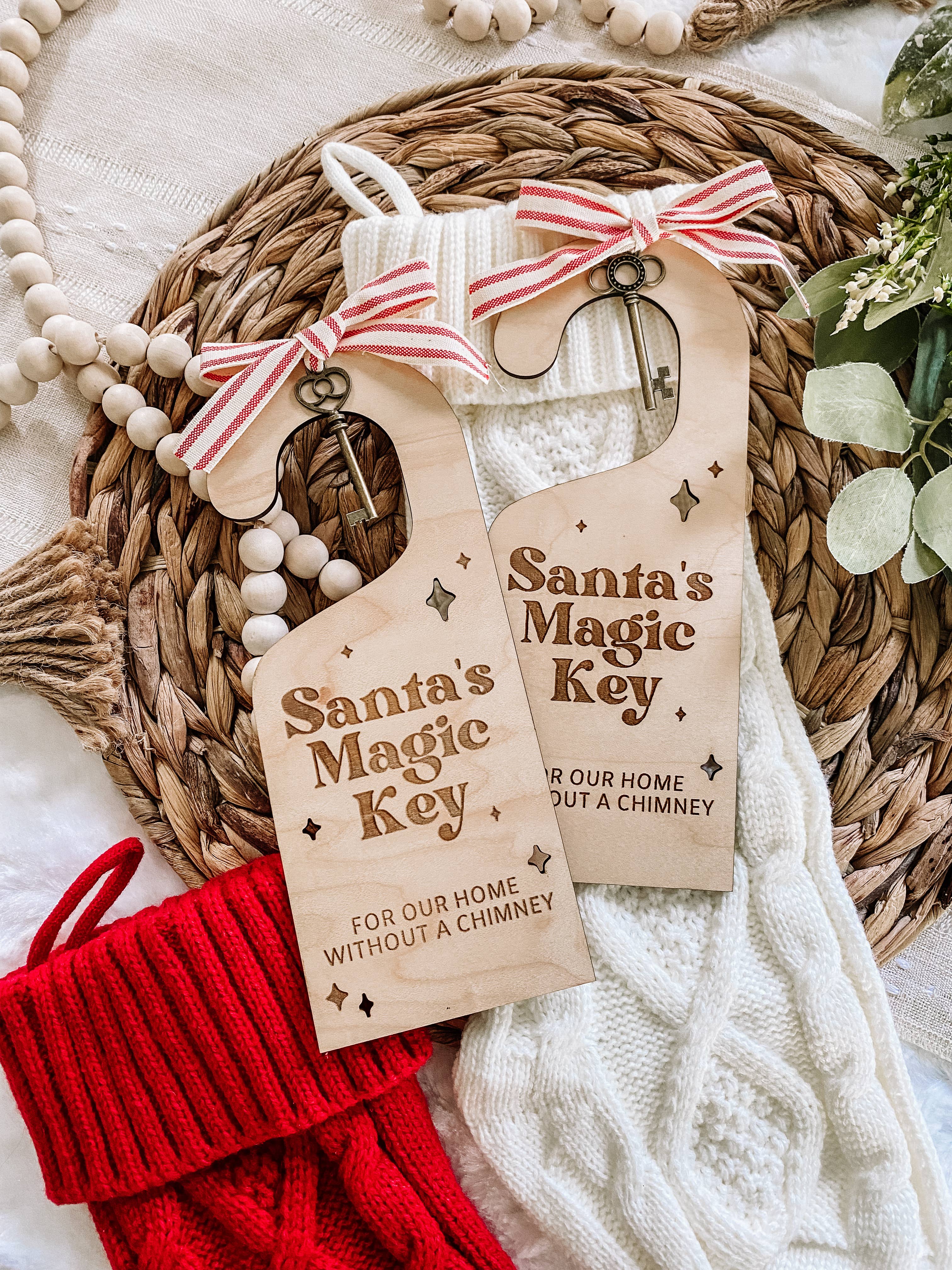 Claire and Bella - Wholesale Christmas Decoration - Kids & Baby - Santa’s Magic Key Door Hanger3