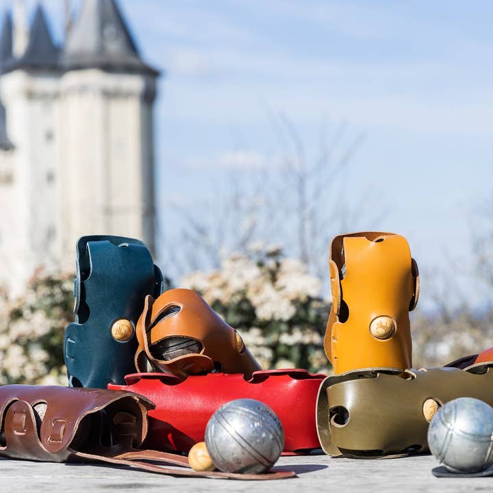 La Triplette - Porte boules de pétanque - 100% cuir et autres tendances Résultats pour boules petanque en vente B2B. Retours gratuits et paiement à 60 jours sur Faire sur Faire.