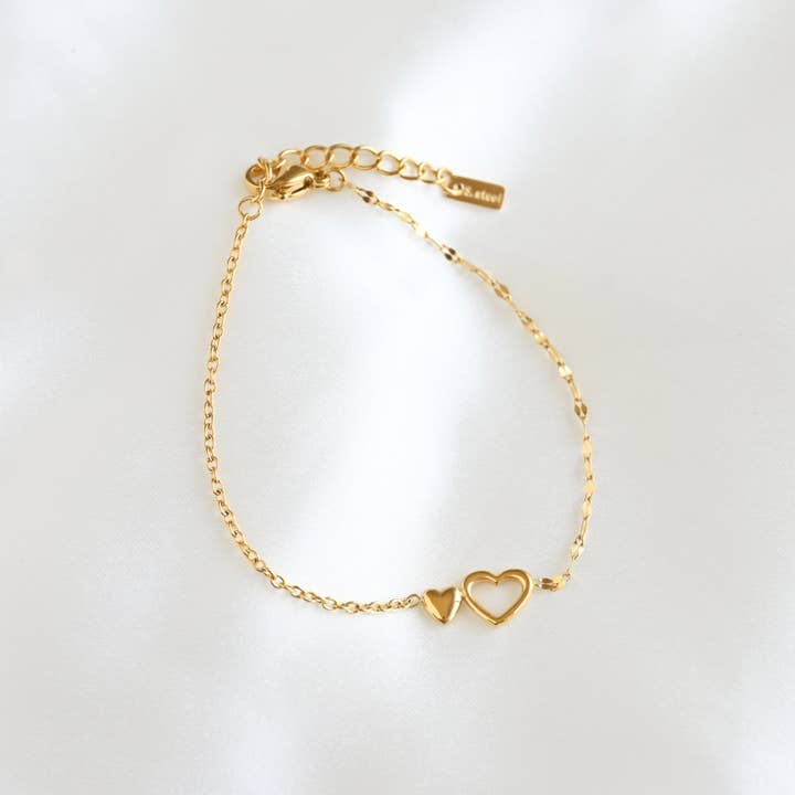 Blueyejewelry - Wholesale Charm/Dangle Bracelet - Double Heart Duo Bracelet - Dainty Gold Heart Bracelet4