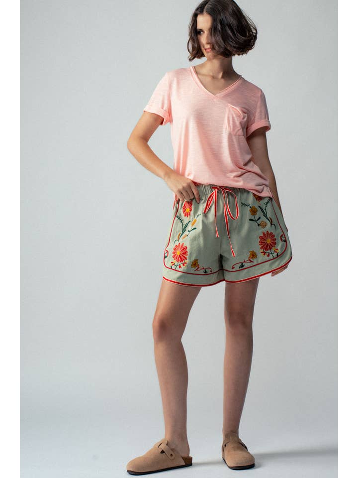 Urban Daizy - Wholesale T-Shirt - Women's - Rolled Sleeve V-Neck Pocket Tee24