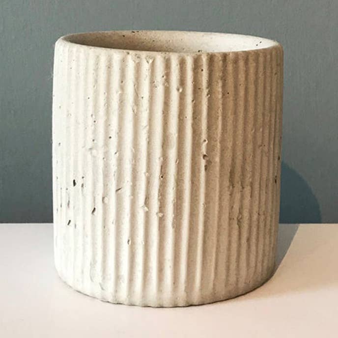 Mini vaso in cemento - Plain per la vendita all'ingrosso da parte di Anie Studio