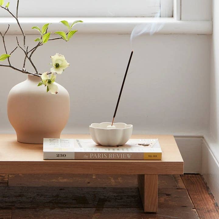 The Floral Society - Wholesale Incense Holder - Ceramic Fleur Incense Holder1