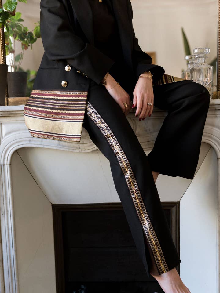 NOUR byxor för wholesale av Maison Samar