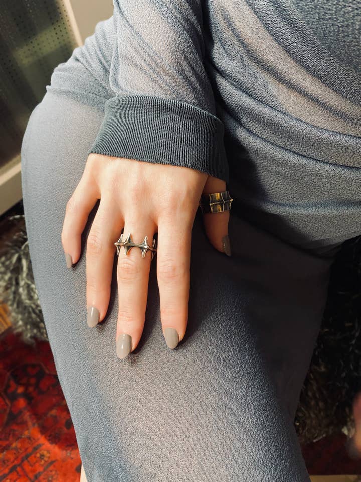 Anello Cattedrale a sei punte - Argento Sterling per la vendita all'ingrosso da parte di Valkyrie New York