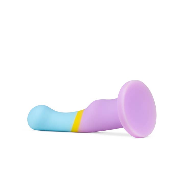 Blush - Wholesale Sex Toy - Avant D14 - Silicone 6 Inch Artisan Dildo - Heart of Gold