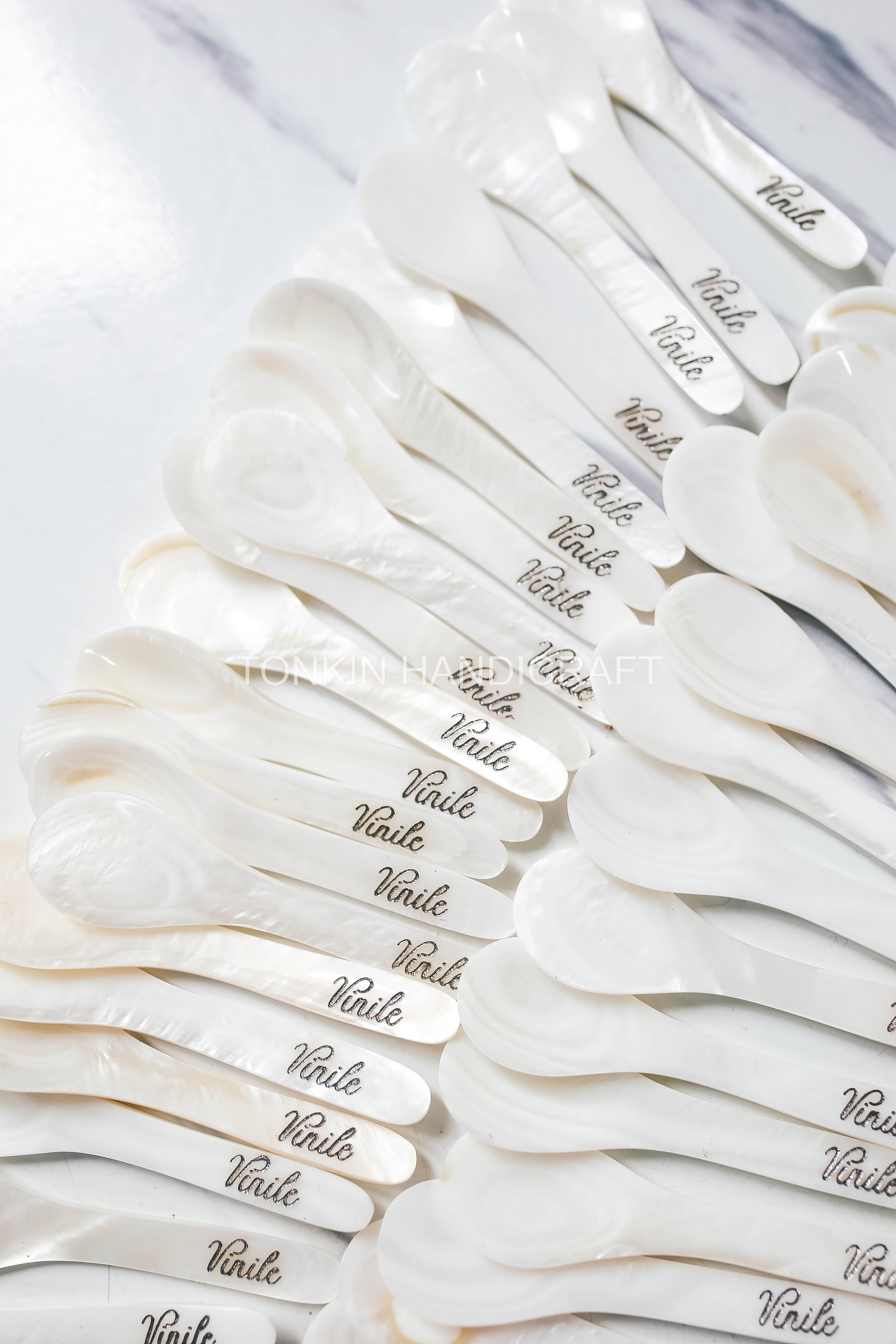 Tonkin Handicraft – Colher de mesa (talheres) por atacado – Colher Mun de Concha para Caviar2