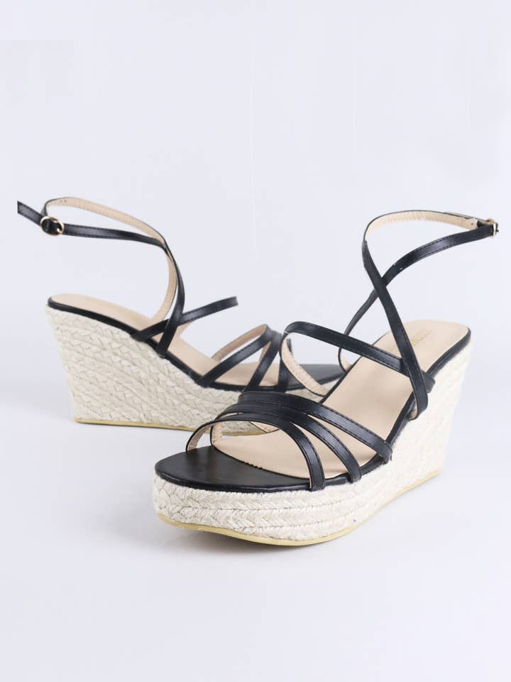Sandálias de tiras pretas LMS com solas com detalhes em corda por atacado de LoveMyStyle