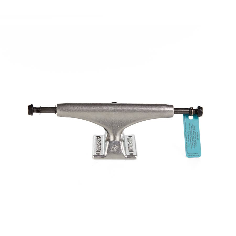 SKATE TRUCK HYDROPONIC IRON (Set) for wholesale on Faire1