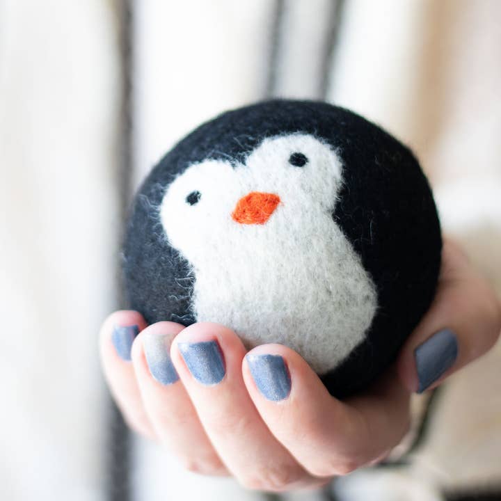 Friendsheep - Wholesale Dryer Balls - Cool Friends Eco Wool Dryer Balls - Set of 6