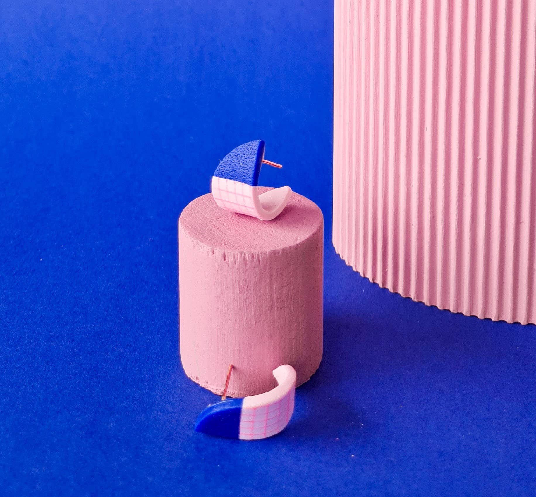 Mono - Wholesale Dangle Earrings - Handmade Polymer Neon Earrings, 1980s NeoMemphis0