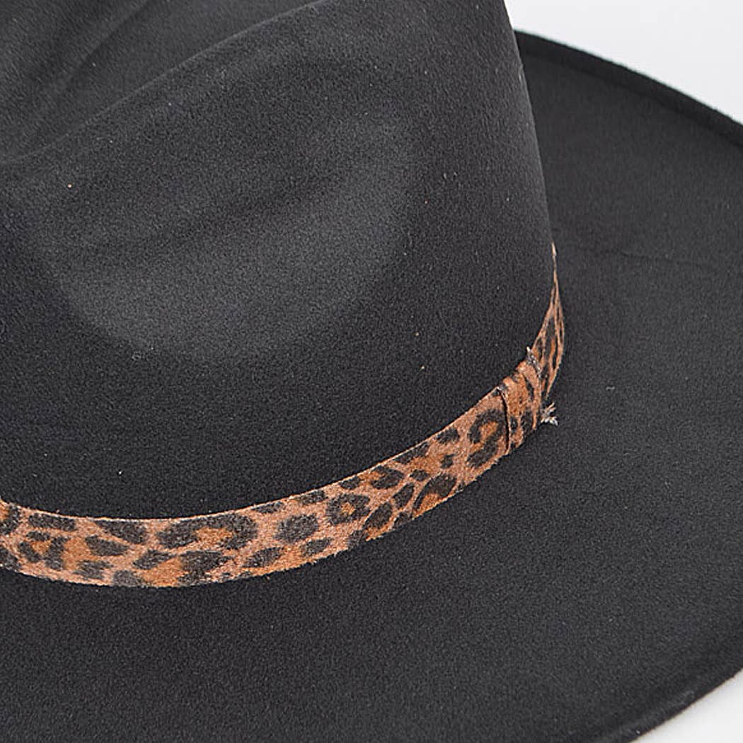 3AM BY H&D ACCESSORIES - Wholesale Fedora - Women's - Monotone Fedora With Leopard Detail.3