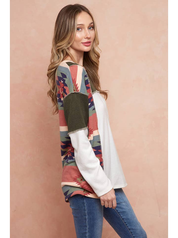 Moonshot Clothing - Wholesale Tunic - Women's - MST2977-DELFI AZTEC COLORBLOCK PULLOVER9