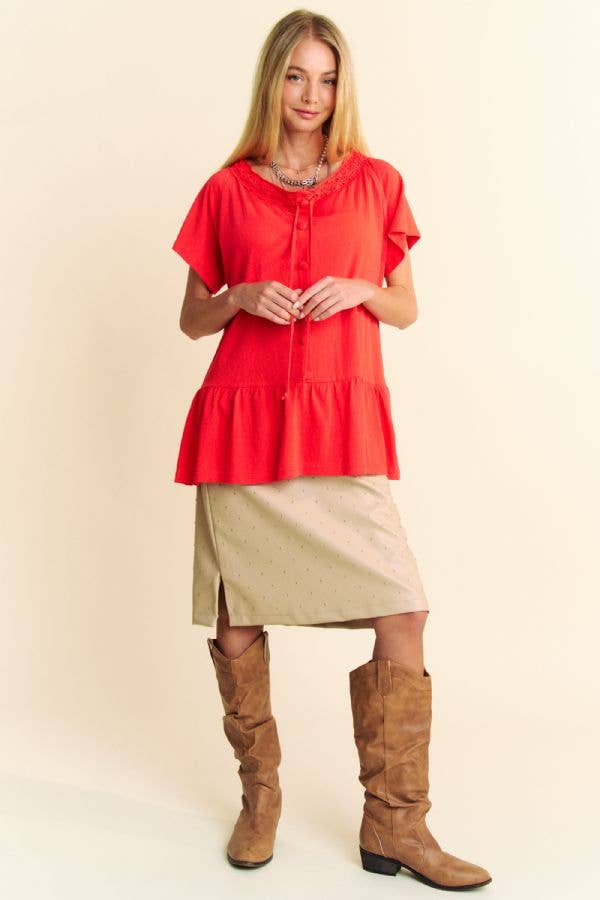 Davi & Dani - Vendita all'ingrosso Maglietta - Donna - TOP PEPLO A MANICHE CORTE CON SCOLLO IN PIZZO TINTA UNITA17