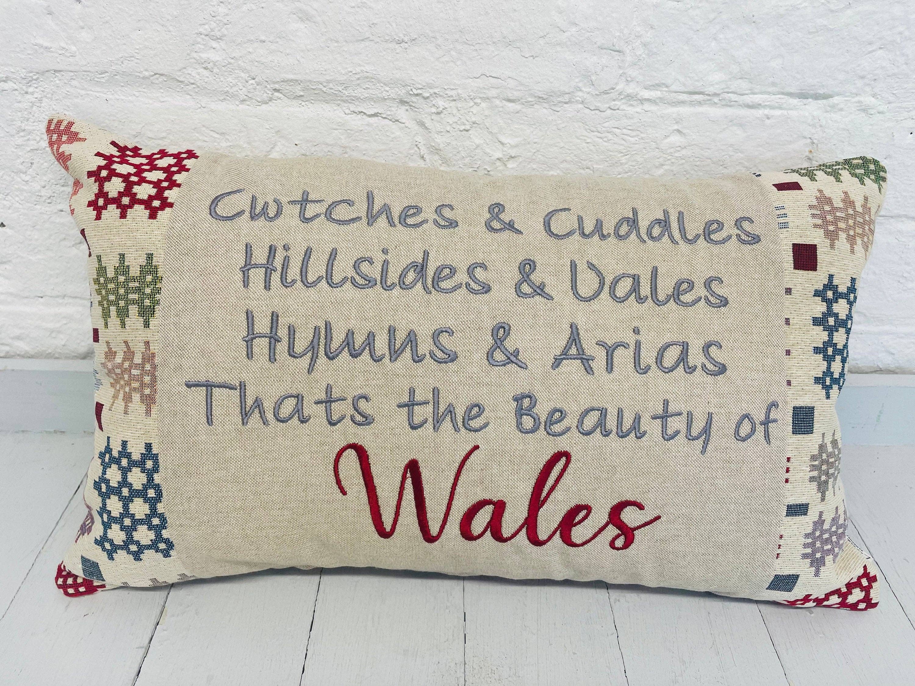 Lizzie Dixon Designs - Wholesale Throw/Decorative Pillow - Welsh Blanket Tapestry Cushion, Handmade2