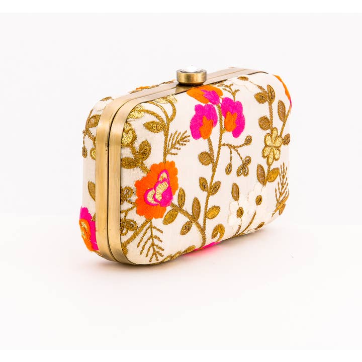 Magazine Clothing - Wholesale Clutch Bag - Women's - Cream Taupe Floral Silk Clutch 1