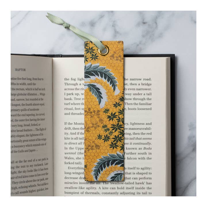 if USA - Wholesale Bookmark - V&A Collection Bookmarks