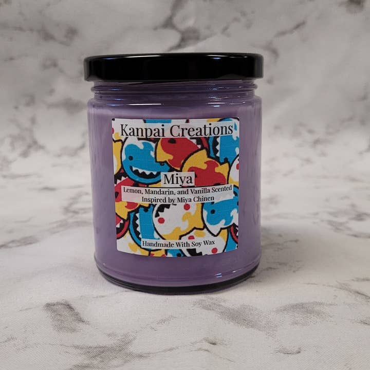 Kanpai Creations - Venta al por mayor Velas en tarros - Vela Miya Lemon Mandarin Vanilla inspirada en el anime