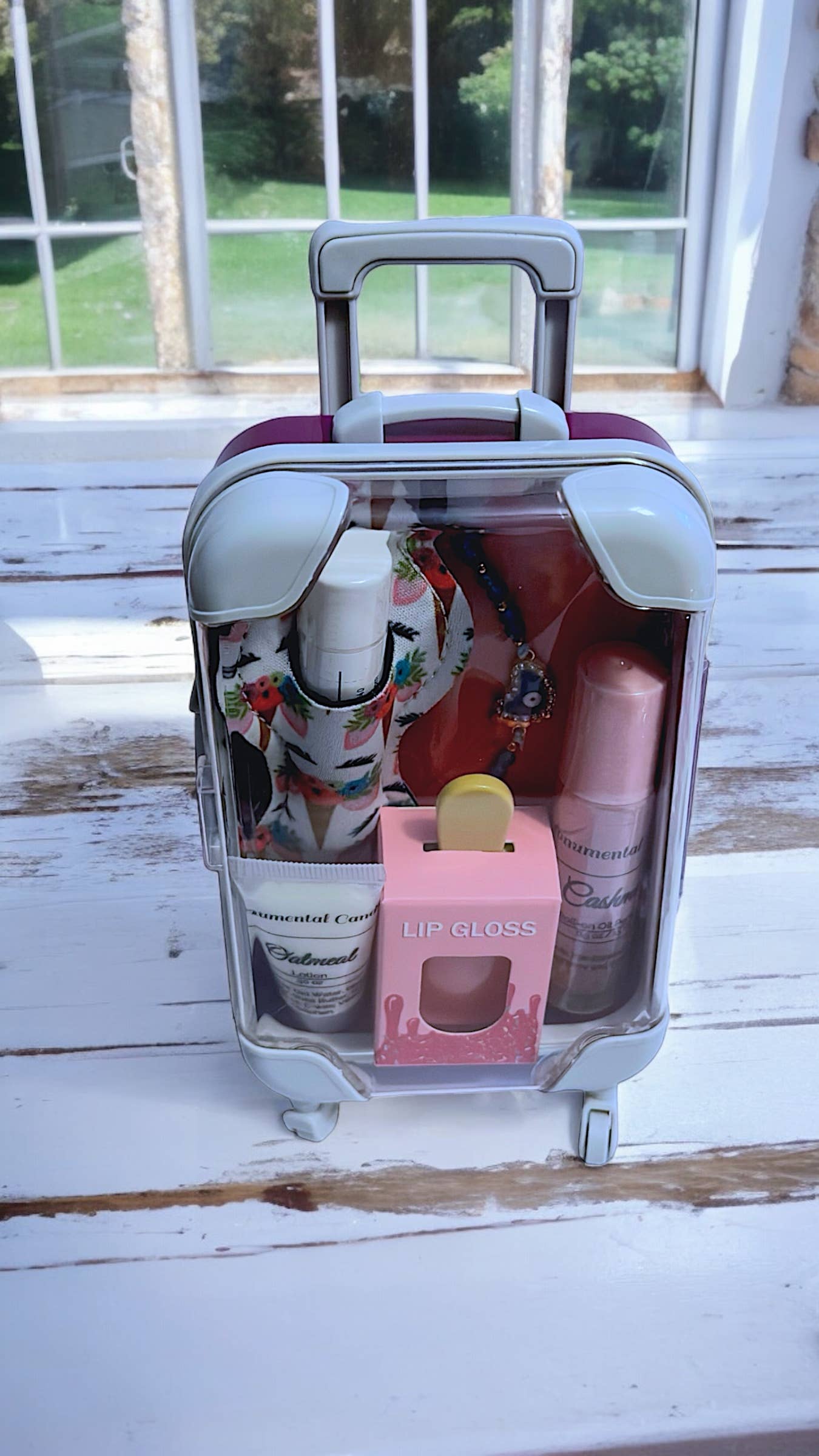 mini suitcase