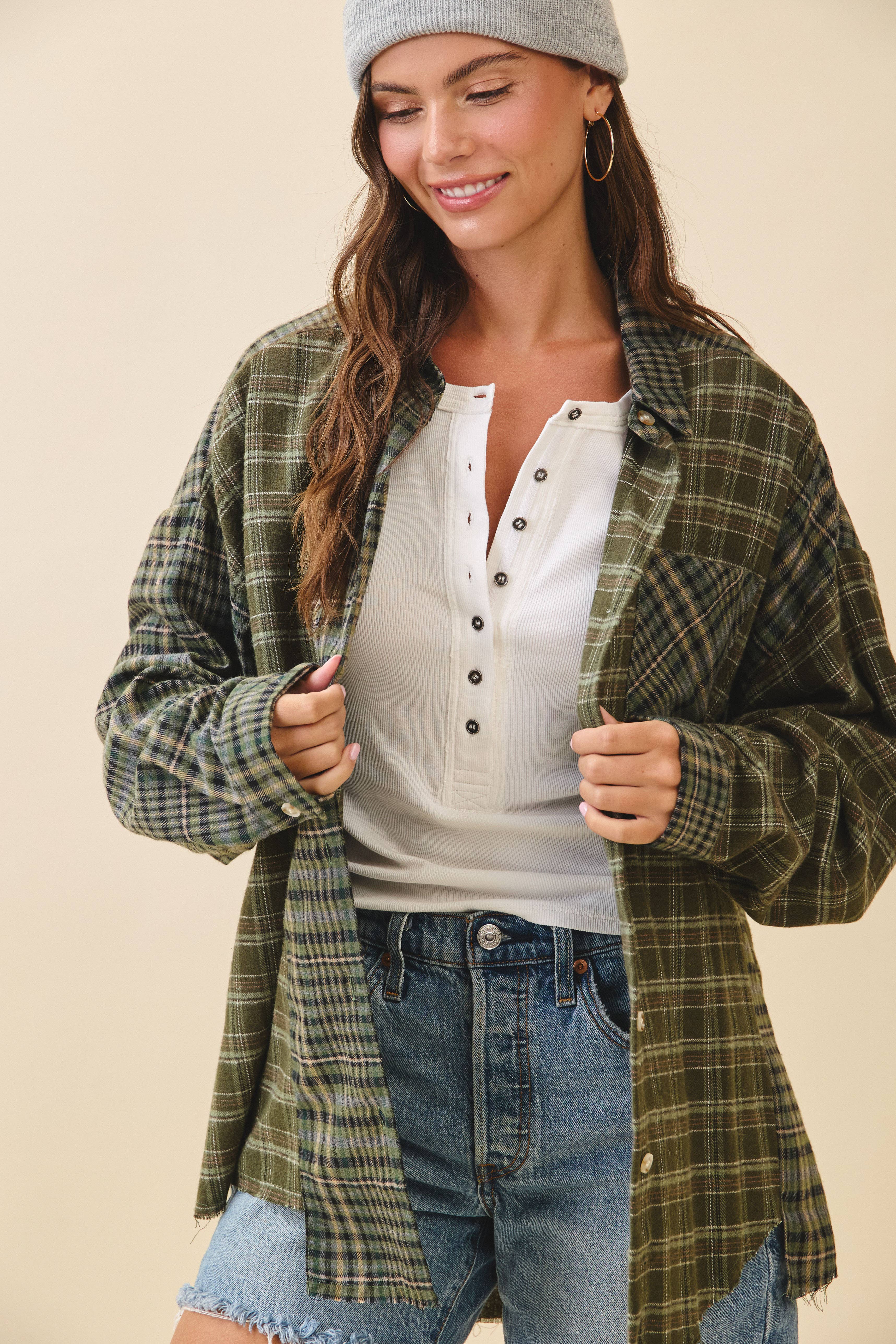 AEMI + CO - Wholesale Button Down Shirt - Women's - 8376EN Kambrie Plaid Flannel Shirt24