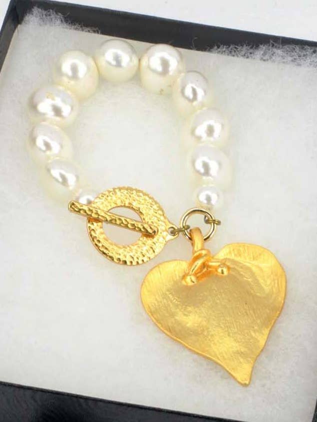 Mitza Goldarmband mit Herz für den Großhandel von Aclue! Jewelry by Celest Anderson