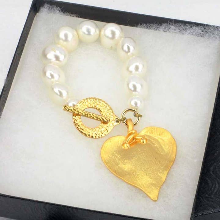 Aclue! Jewelry by Celest Anderson - Wholesale Charm/Dangle Bracelet - Mitza Gold Heart Bracelet