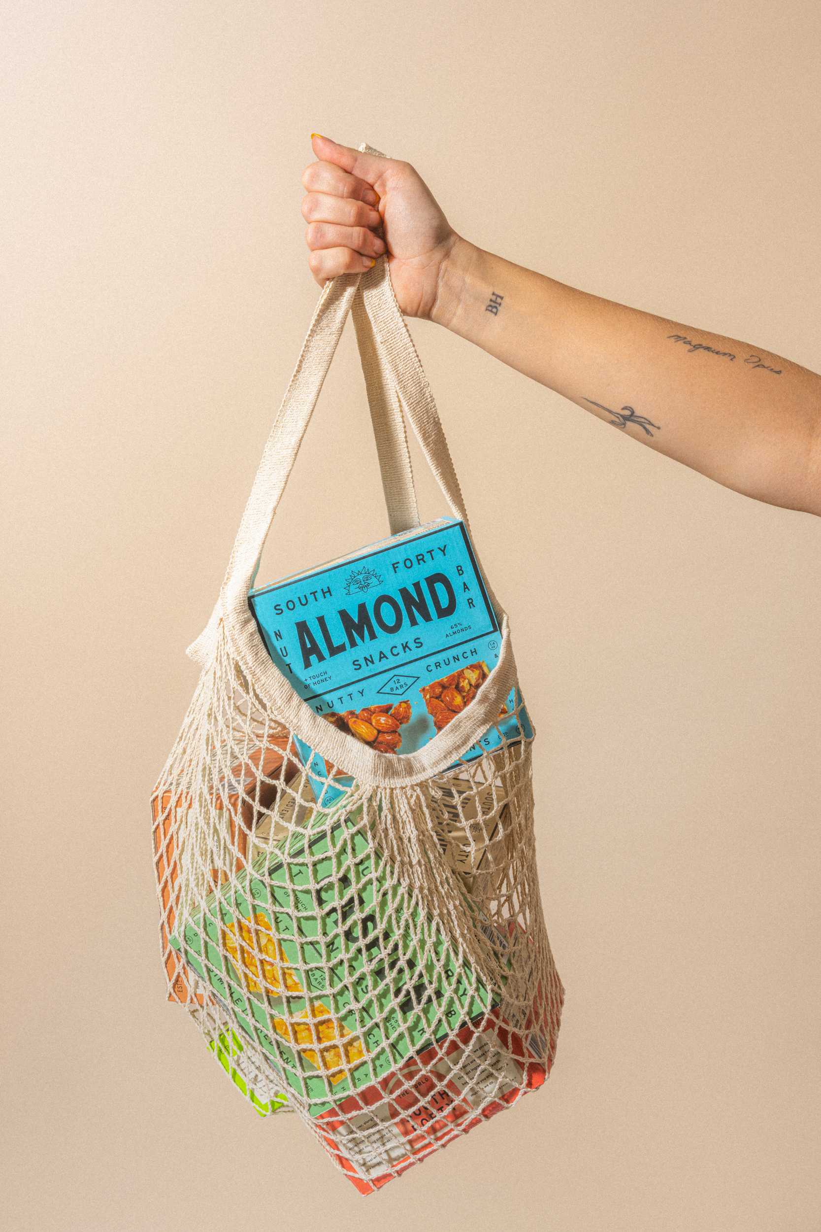 SOUTH FORTY SNACKS COMPANY - Wholesale Snack Bar - 12-Pack, Cashew Crunchy Nut Bar ($1.95 per unit)4