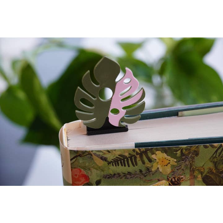 Monstera Leaf Bookmark Variegated for wholesale by Novus Prints