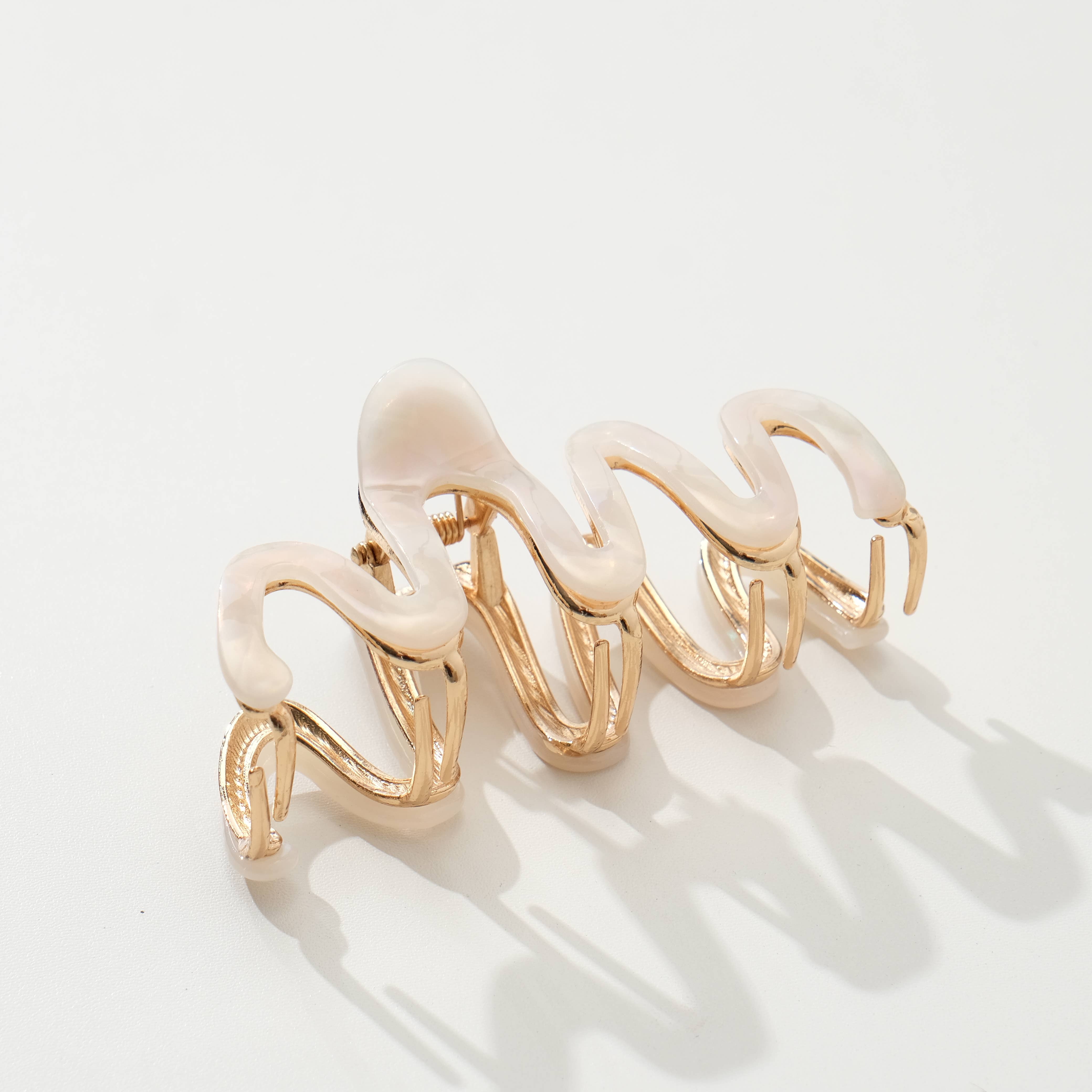 Assorted Willow Core | Large Squiggle Metal Claw Clip for wholesale on Faire4