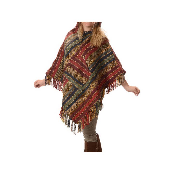 Gypsy Rose – Poncho - Mulher por atacado – Urso Morto Grato Com Poncho Bordado à mão Bolt1