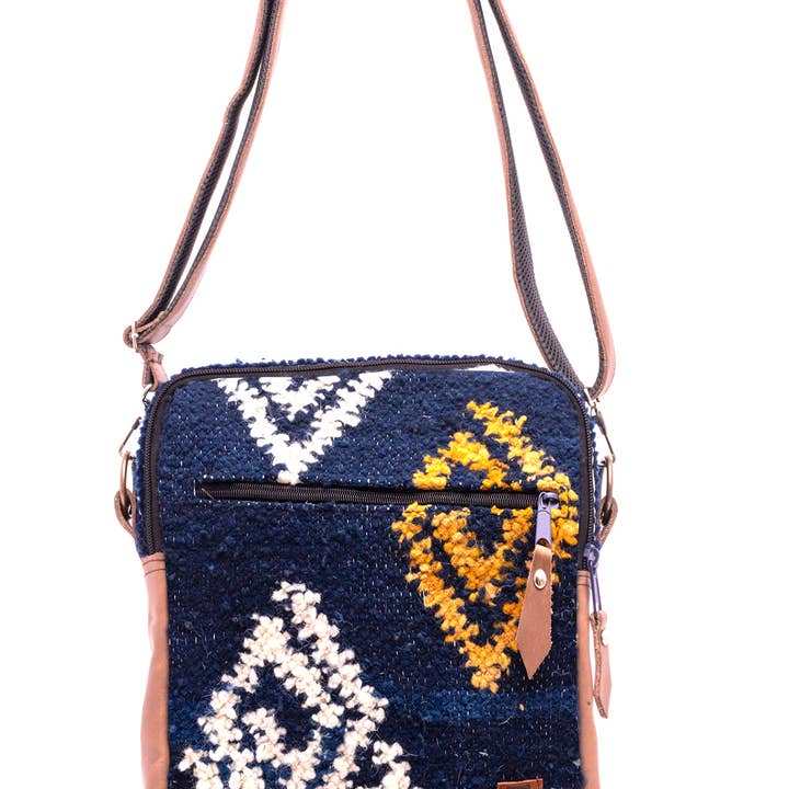 Agua Traveler Bag for wholesale by Achiote Guatemalan Goods