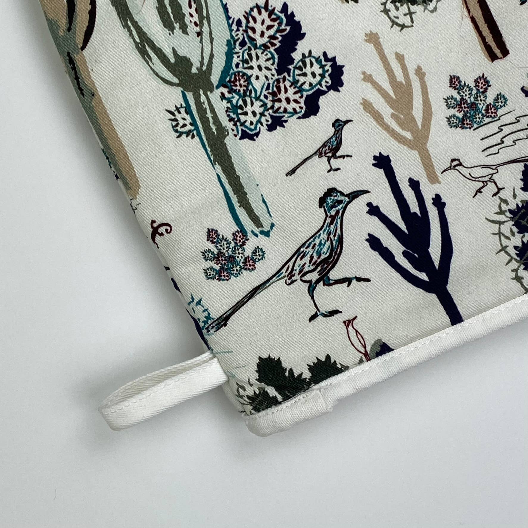 Cher the Fire - Wholesale Oven Mitt/Pot Holder - Cotton Oven Mitt - Southwest Roadrunner Saguaros -Cool SW1