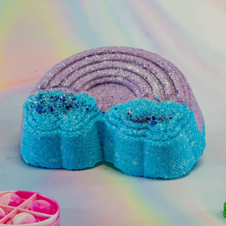 Bombe de bain surprise - Arc-en-ciel for wholesale by La Fabrik