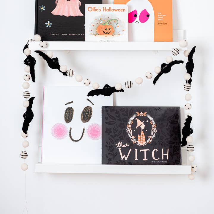 Bat Halloween Felt Garland 2024 for wholesale by Lil North Co