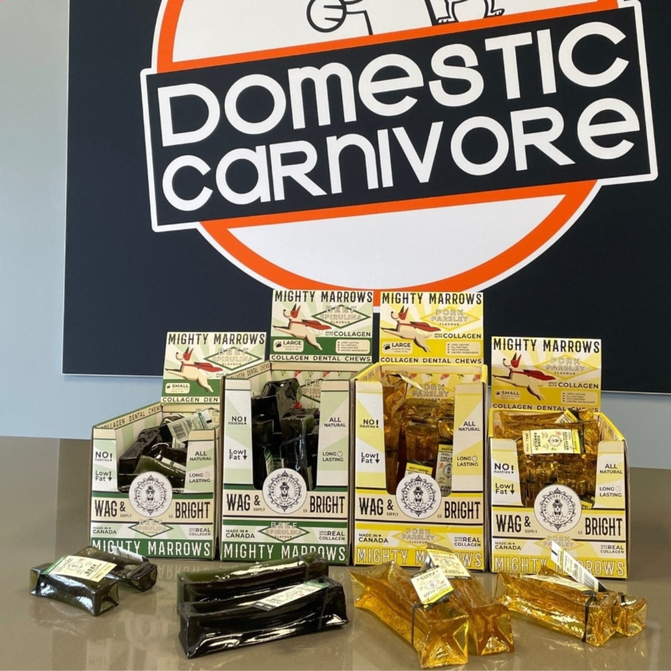 Wag & Bright Supply Co. - Vente Os à mâcher – chien - Mighty Marrows Collagen Dental Chew - Bœuf Spiruline - SM/LG20