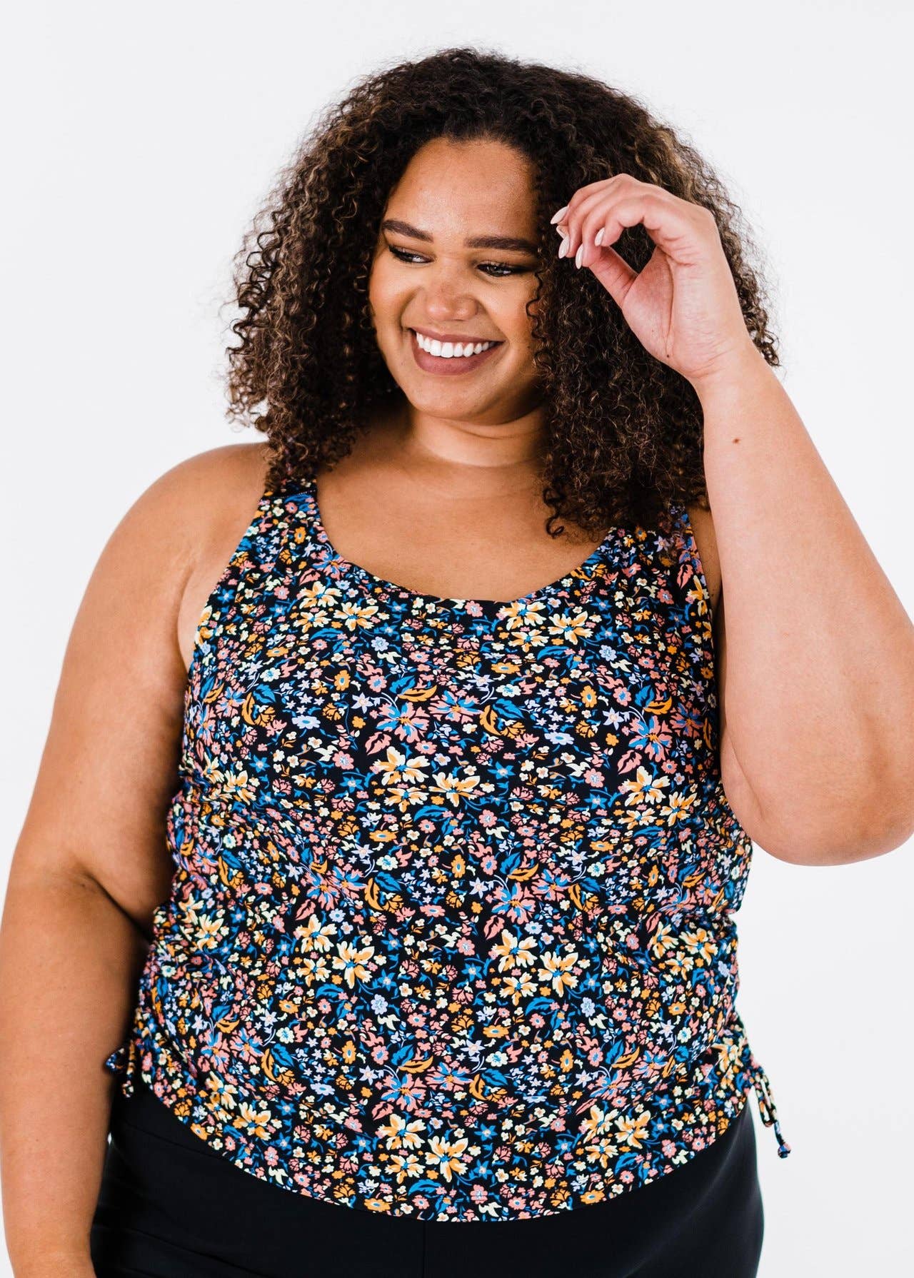 Calypsa – wholesale Bikiniöverdelar – Dam – Maya Tankini-bikinitopp med avtagbara kupor - Blommönster16