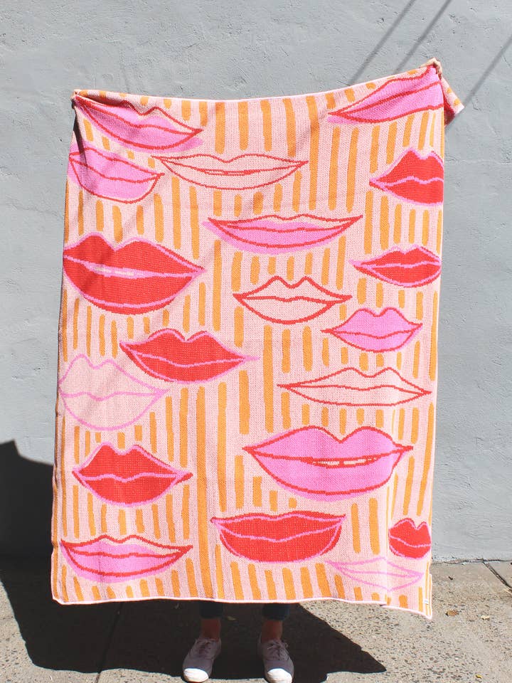 Lips & Stripes Kiss Kiss Knit Blanket for wholesale by Calhoun & Co.