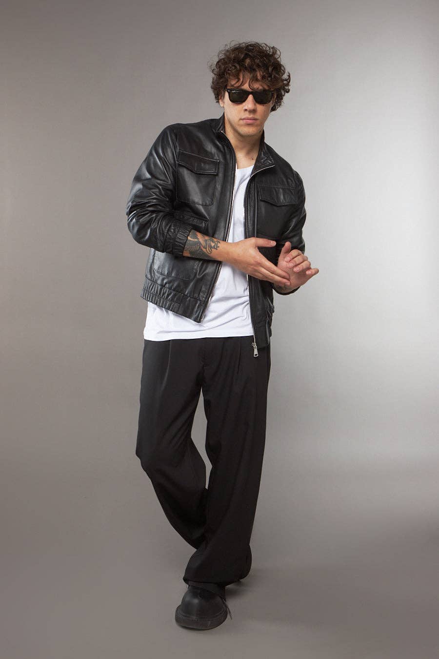 LAB22 – wholesale Leather jacket – Men′s – BLACK NAPPA LEATHER MULTI-POCKET BLAZER4