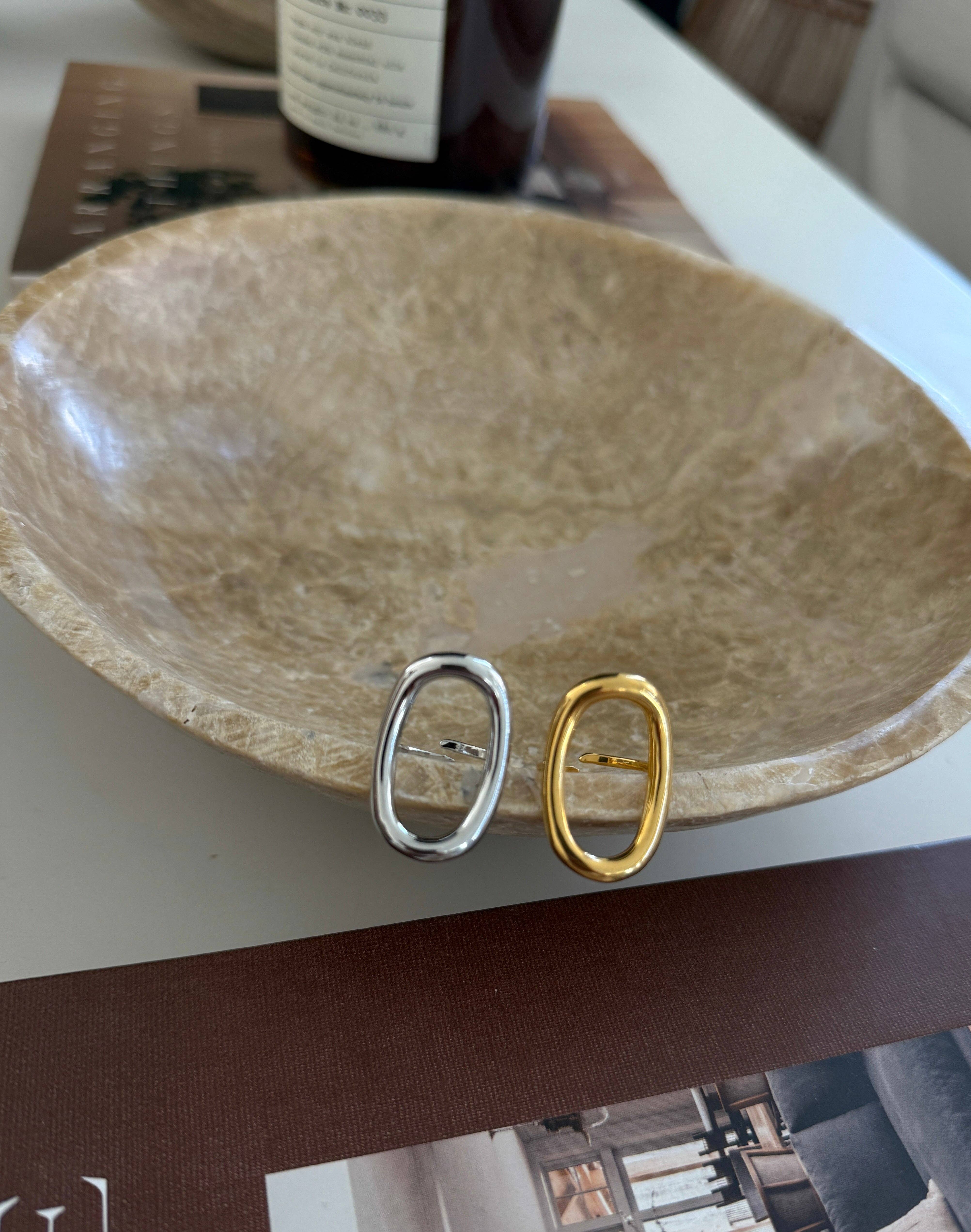 CHANSUTTPEARLS - Wholesale Band/Stacked Ring - AMANDA RING1