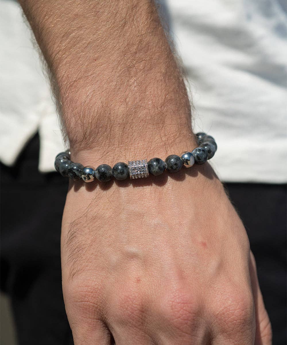 Steeltime NYC - Venta al por mayor Pulsera de cuentas - Pulsera de cuentas grises con detalles de diamantes simulados1