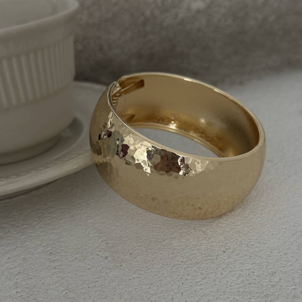 ACCITY - Wholesale Cuff Bracelet - NEW DESIGN FASHION TREND METAL SMOOTH BRACELET_CWMM308116