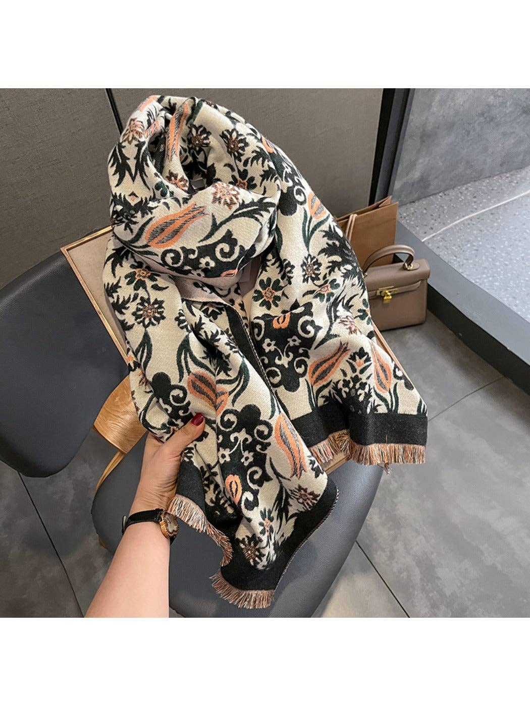 Funkyrel® Atzbranding Limited - Wholesale Scarf - Women's - Scarvii - Winter Paisley Scarf for Women13