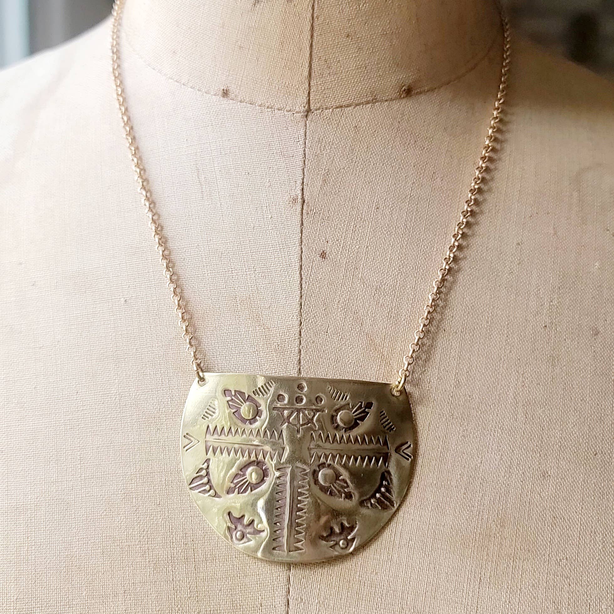 Verdilune – Engroshandel Halskæde med vedhæng – Mandala stemplet messing halskæde8