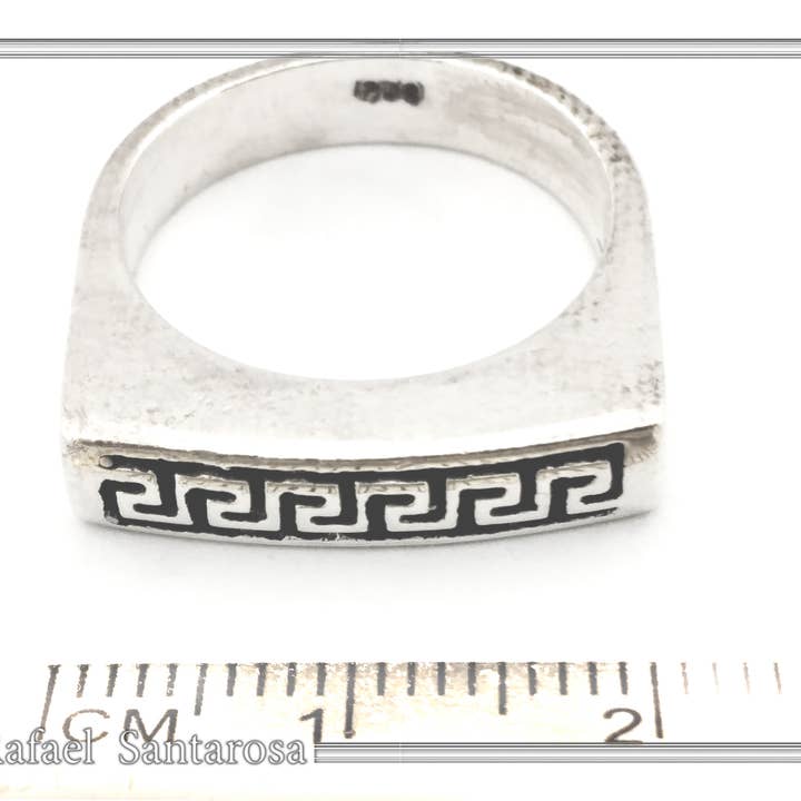 RAFAEL SANTAROSA - Venta al por mayor Anillo de banda/apilable - Anillo Meander con decoración en forma de llave griega sobre plata oxidada4