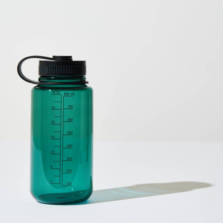 House of Nunu – wholesale Water bottle – SWEATY DRINK BOTTLE IN TEAL