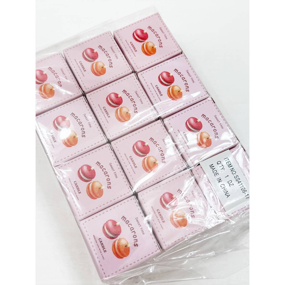 MIX COLOR Candle of Macaron with Scents for wholesale on Faire9